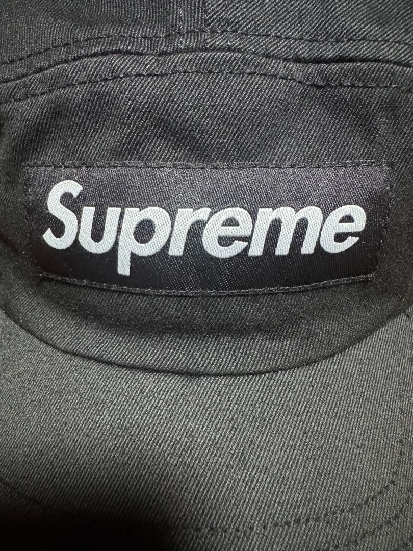 Supreme ブラック ロゴキャップ フリーサイズ　調整付