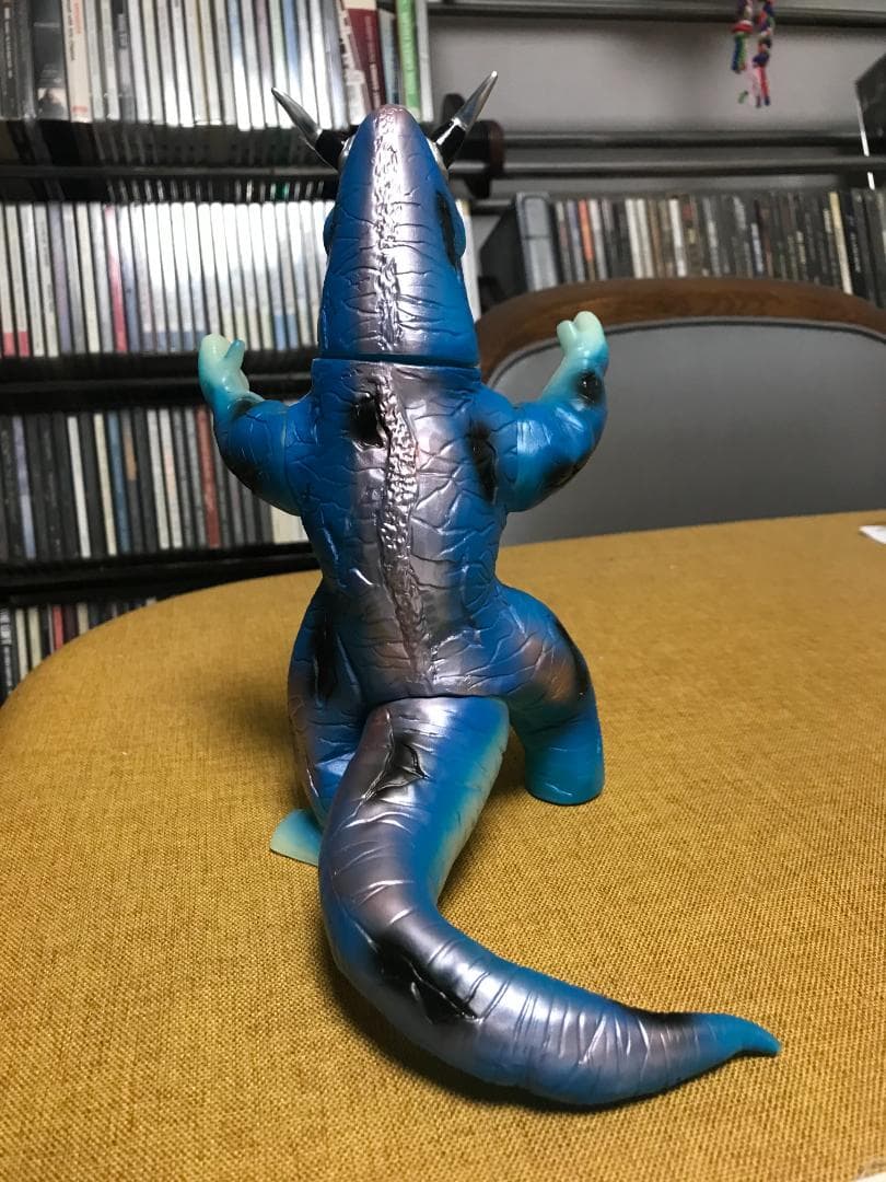 ブルマァク 蓄光 エレキング 復刻 ソフビ ウルトラセブン 昭和レトロ マルサン