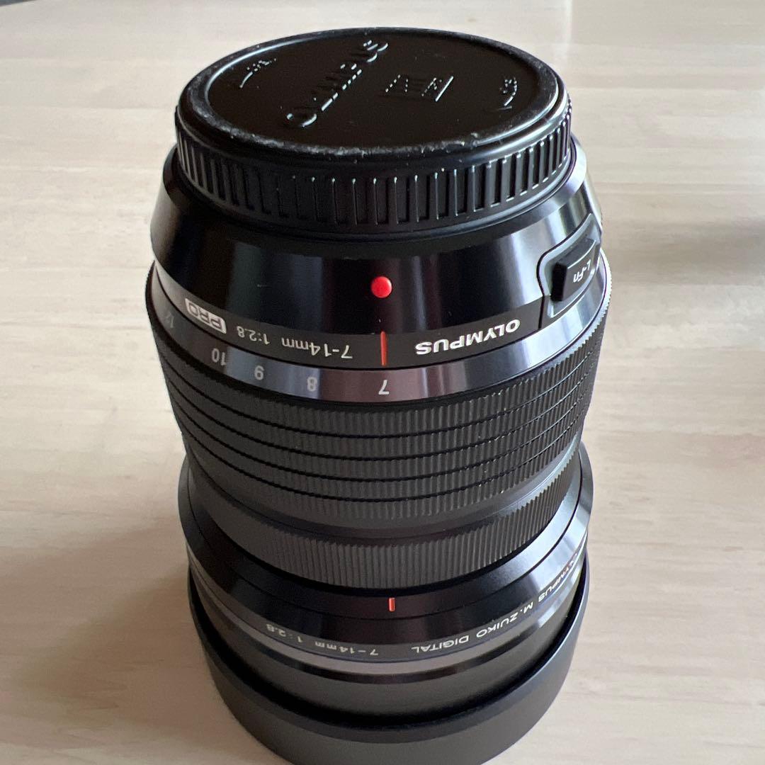 オリンパスレンズM.ZUIKO DIGITAL 7-14mm f/2.8pro