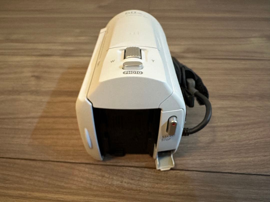 【 (´°ω°｀)】Sony ハンディカム HDR-CX680