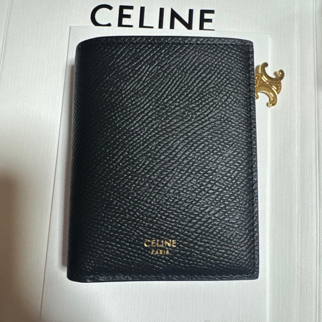 【CELINE】コンパクトウォレット トリオンフ チャーム