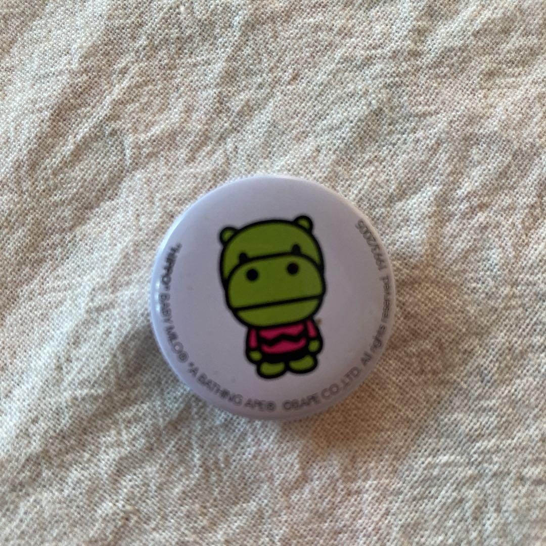 ape エイプ　缶バッジ　カバ