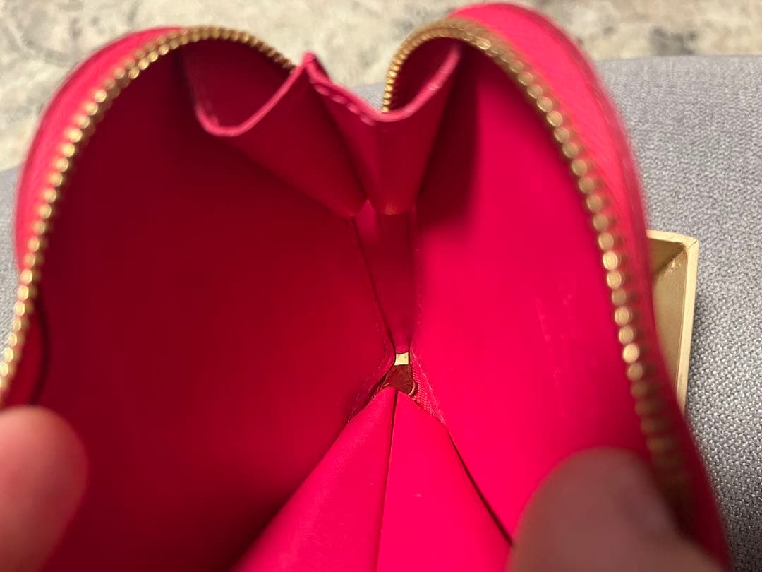 ルイヴィトン ヴェルニ ハート　チャーム付き　ケース　ピンク