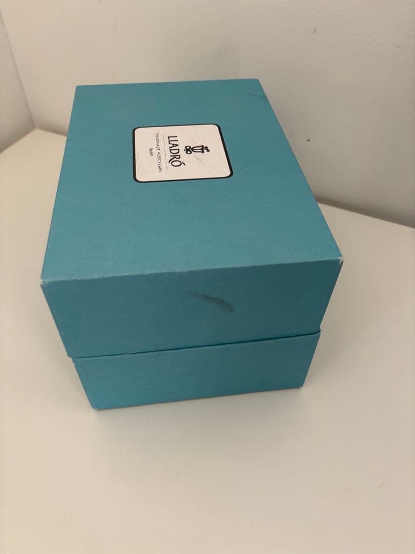 リヤドロ LLADROさわやかな風 品番9216 ポーセリン（磁器）フィギュリン