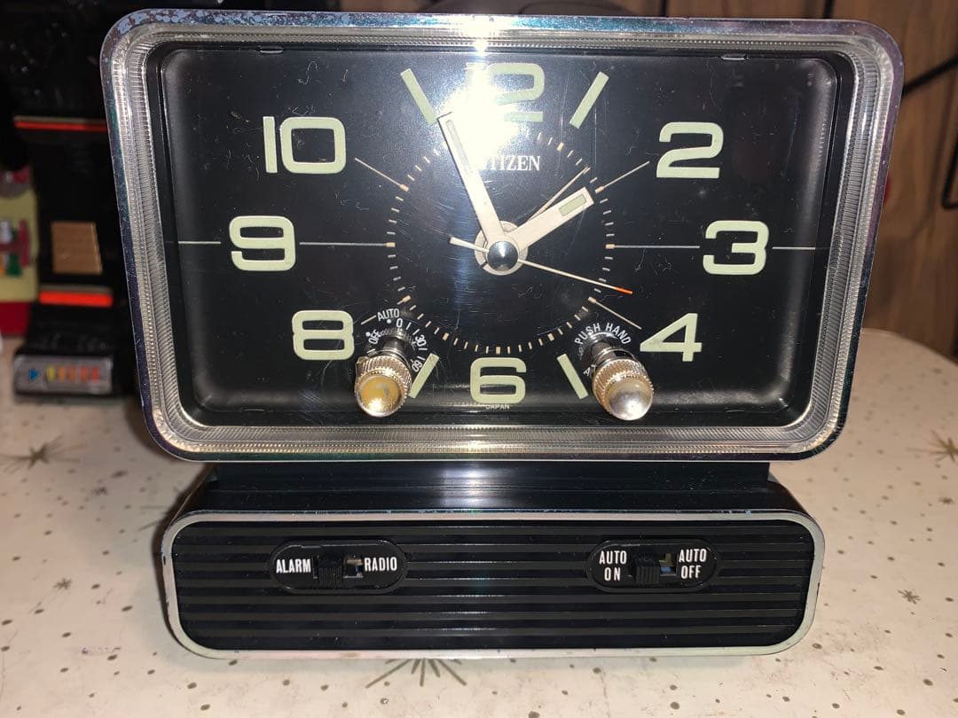 昭和レトロ　ビンテージ　動作品　シチズン ラジオ付　目覚し時計　スペースエイジ