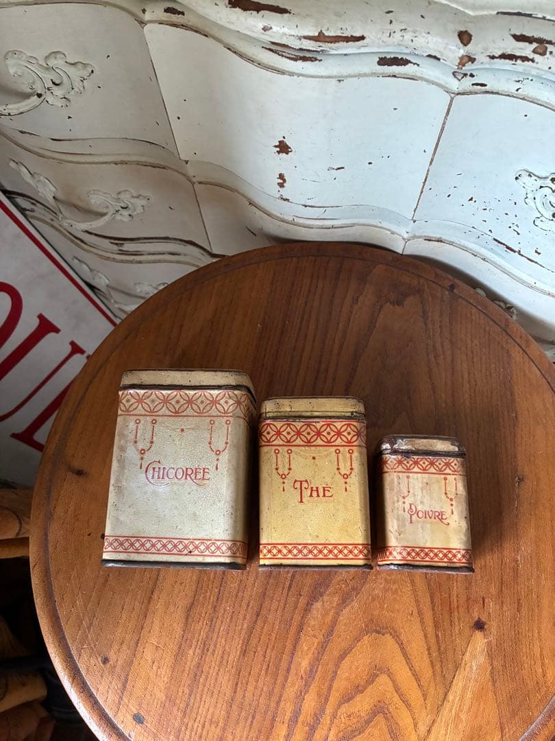 フランス　アンティーク　ティン缶　キャニスター　小物入れ　チェック　赤　100年