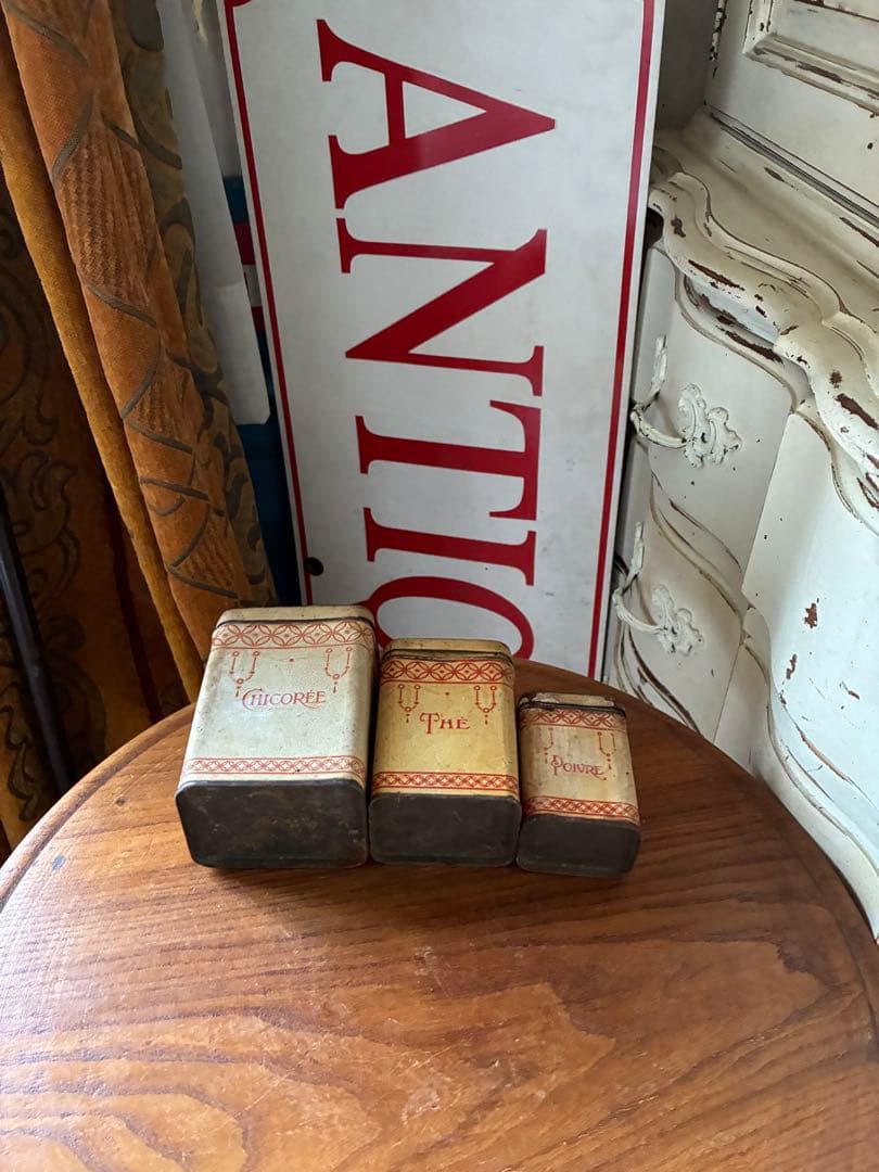 フランス　アンティーク　ティン缶　キャニスター　小物入れ　チェック　赤　100年