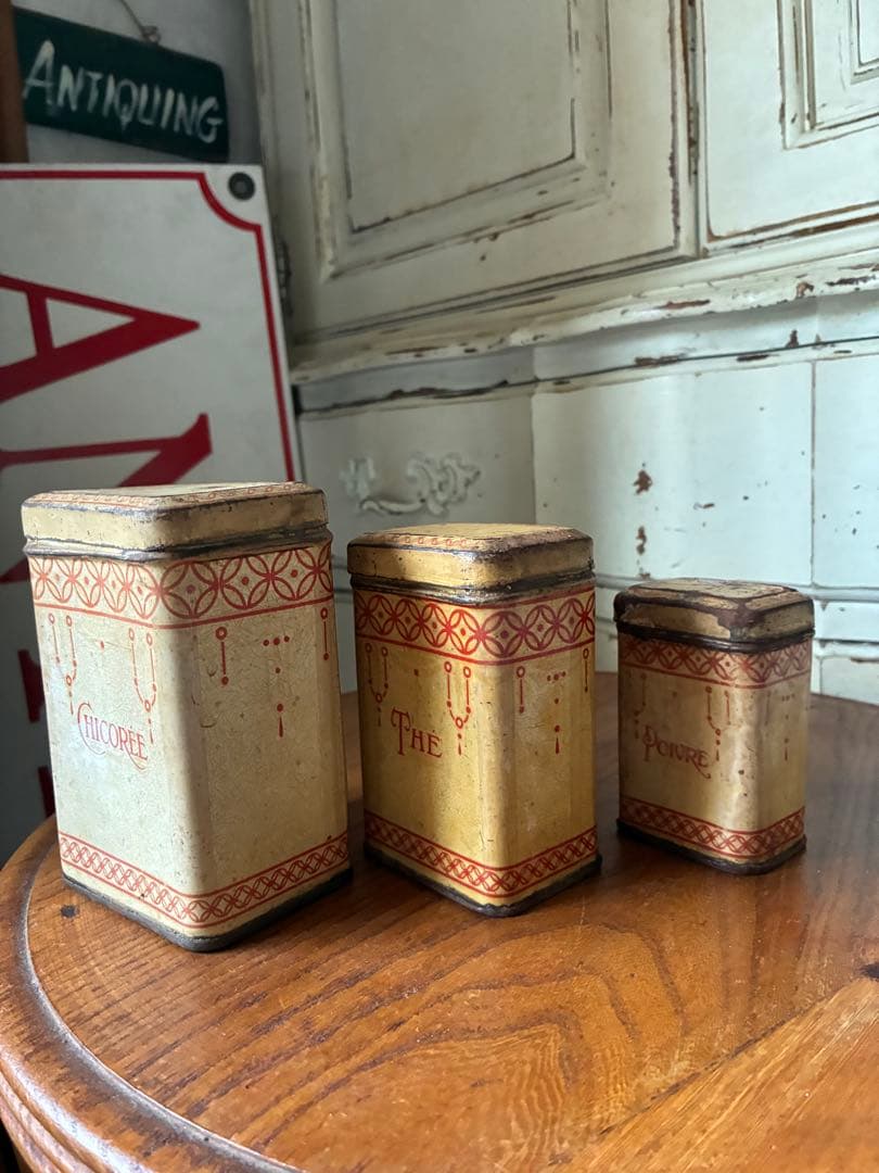 フランス　アンティーク　ティン缶　キャニスター　小物入れ　チェック　赤　100年