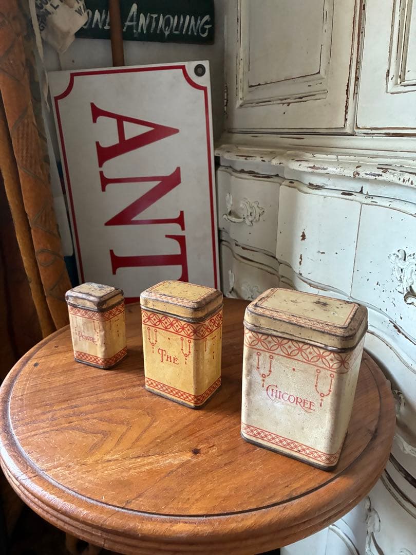 フランス　アンティーク　ティン缶　キャニスター　小物入れ　チェック　赤　100年