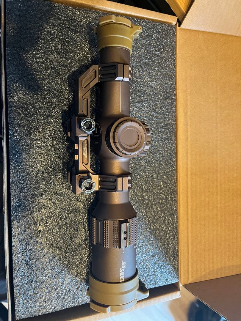 A*h様 SIG SAUER スコープ ダークブラウン