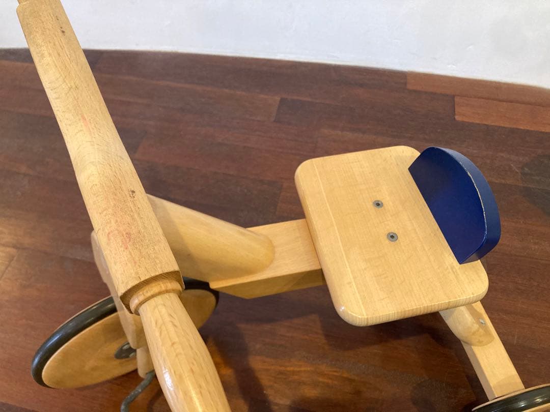 ボーネルンド　三輪車　ペダル有り　木製　室内　中古