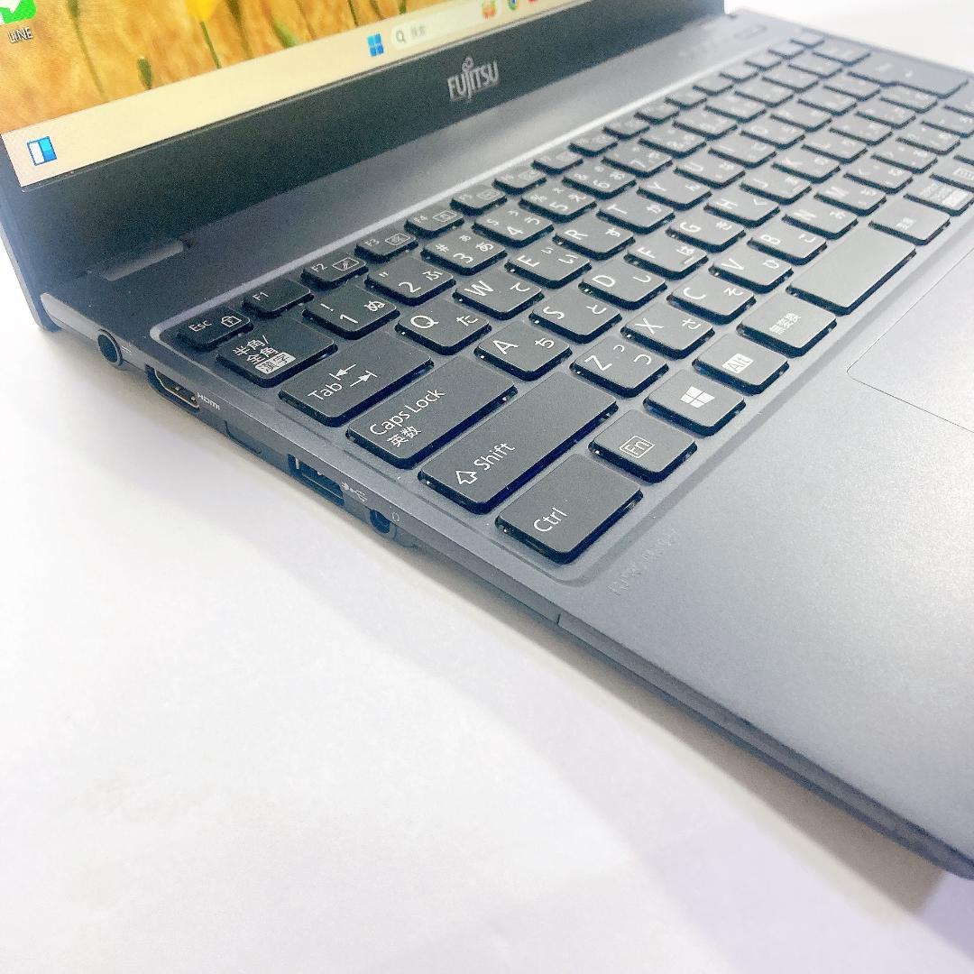w110✨超軽量/美品/爆速 SSD新品 /Office付✨すぐ使えるノートPC
