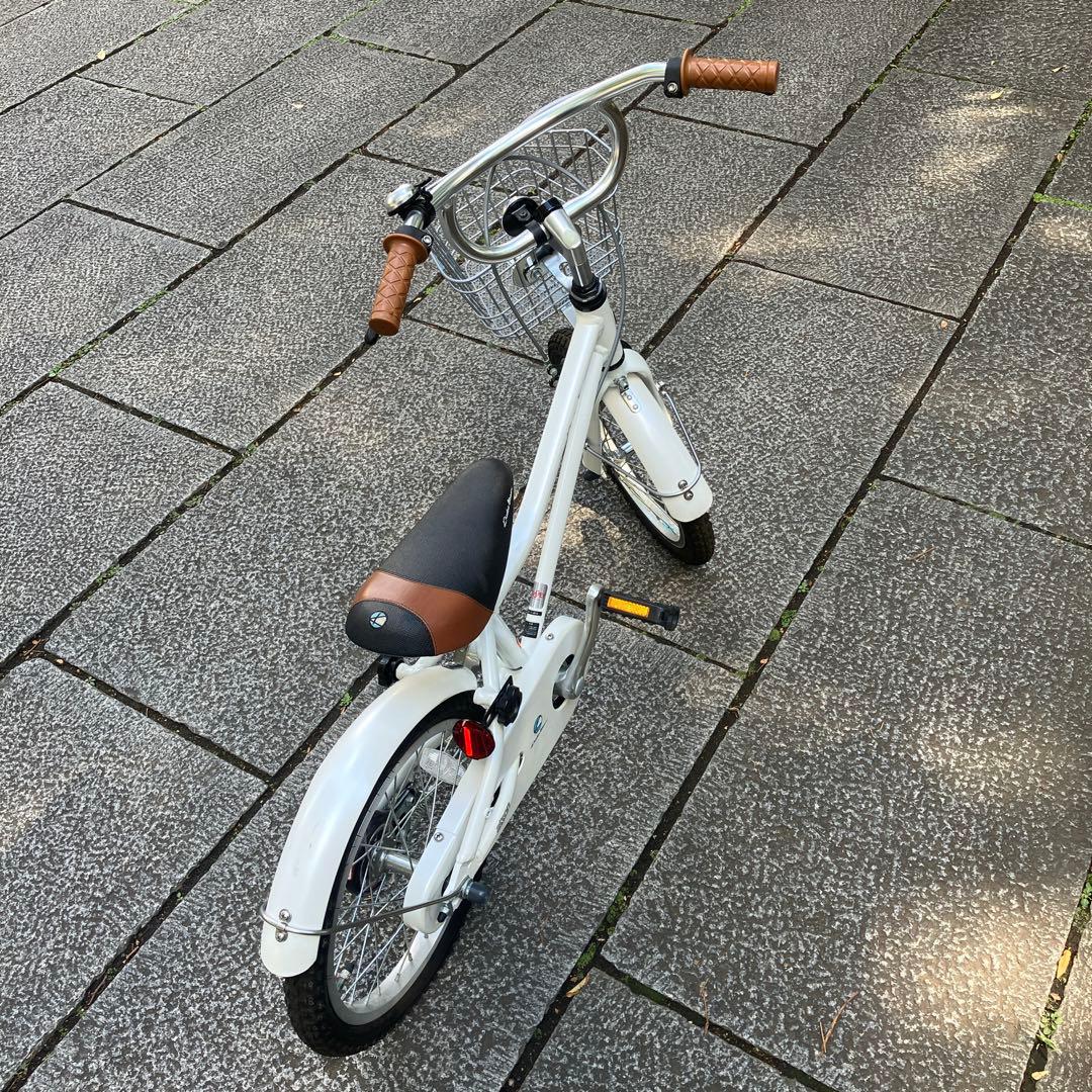 【美品、直接受け渡し】KhodaaBloom 16インチ ホワイト+補助輪