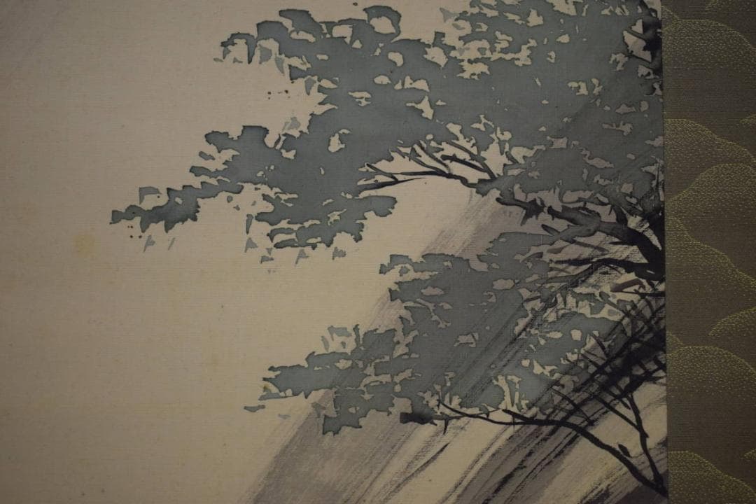 真作/寺崎広業/寺崎廣業/瀑布図/瀧図/絹表装/桐共箱付/布袋屋掛軸HJ-329