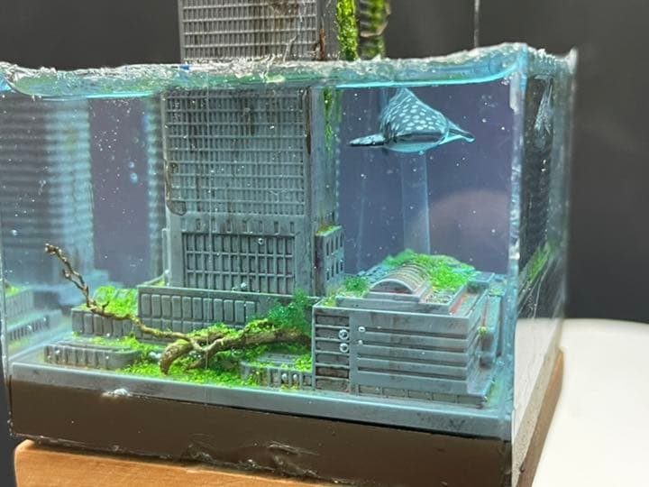 水没した都市　レジンジオラマ
