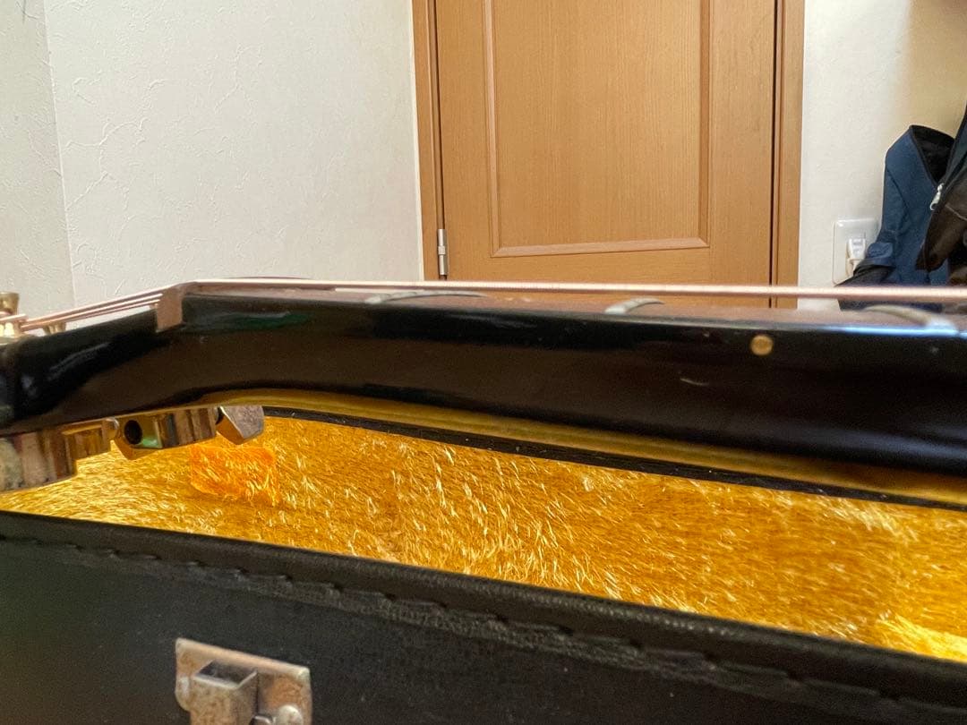 アコースティックギター YAMAKI 黒 ハードケース付き