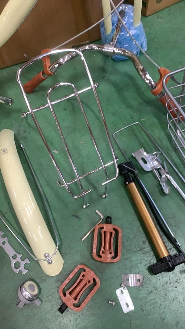 年末セール RAINMD シティサイクル 26インチ 高炭素鋼フレーム