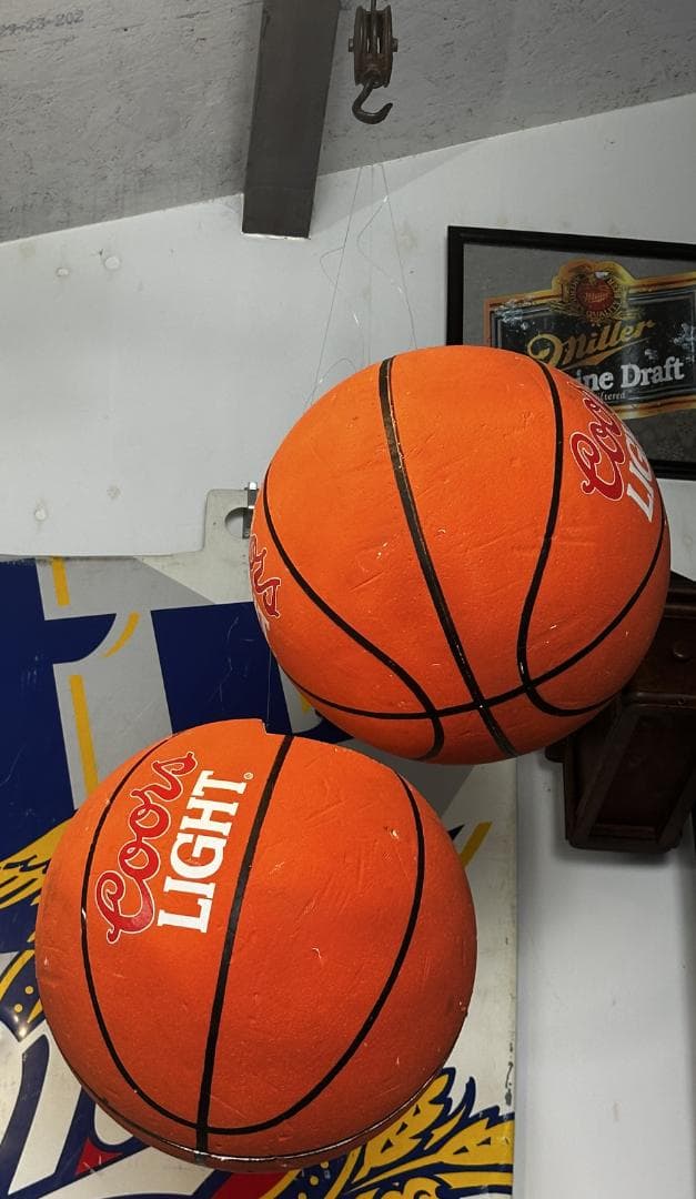 1995年製 クアーズライト発砲スチロール製バスケットボールディスプレイ②