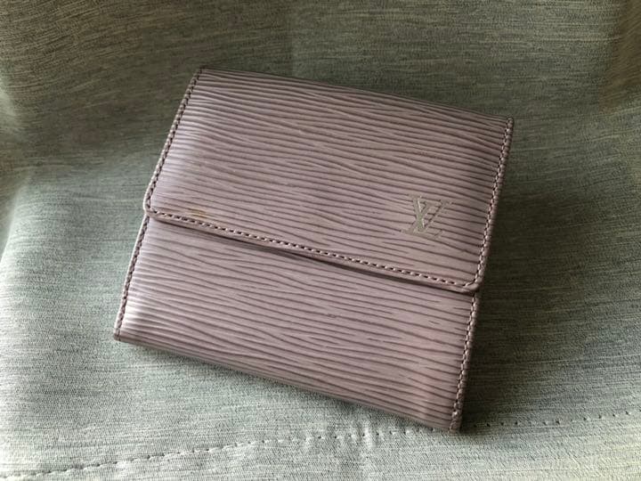 ルイヴィトン エピ 財布　リラ