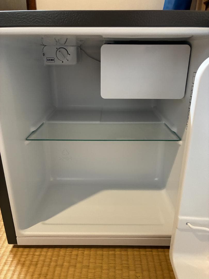 【美品】2025年製　Hisense 国産小型冷蔵庫