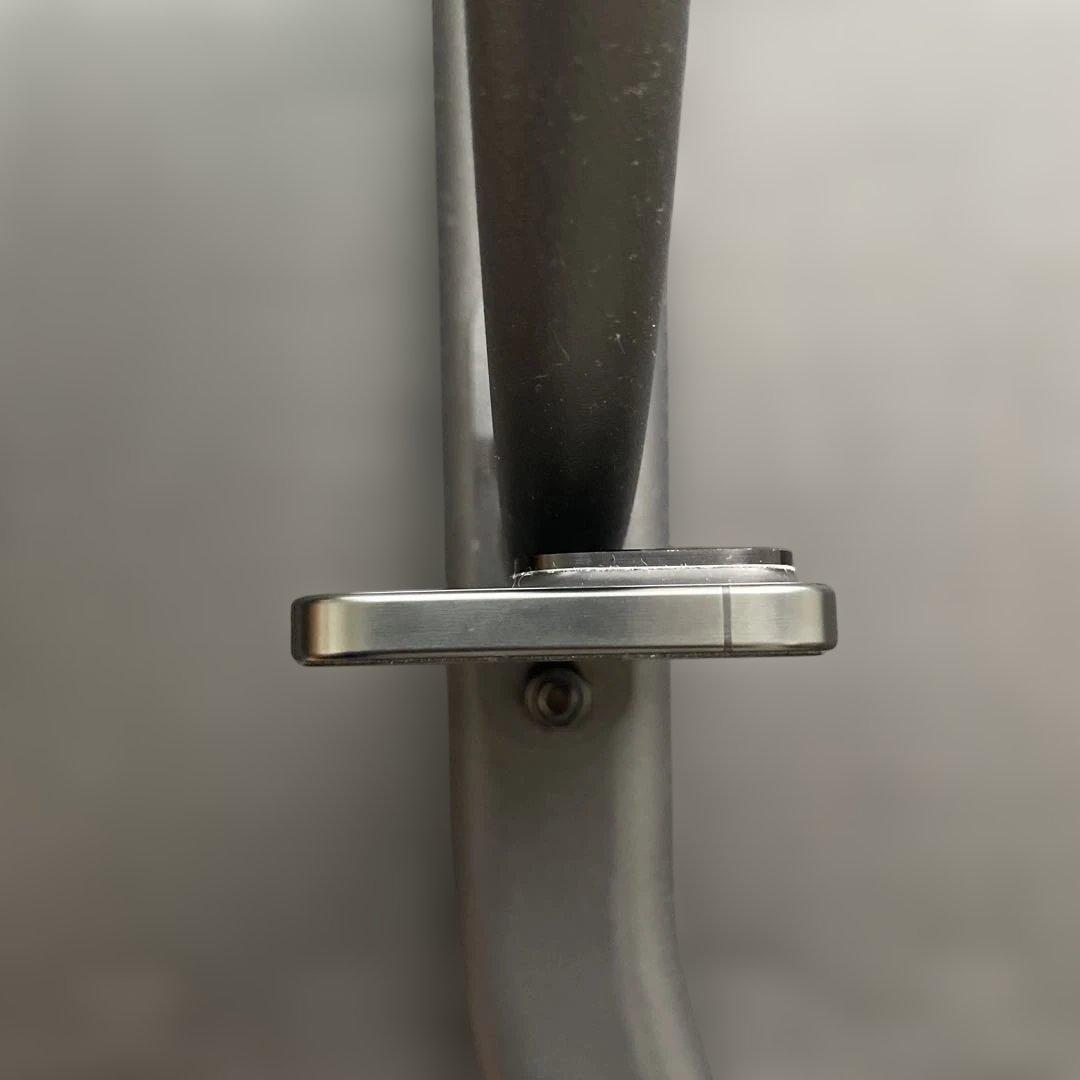 iPhone15 pro 美品 256GB SIMロック無し バッテリー86%