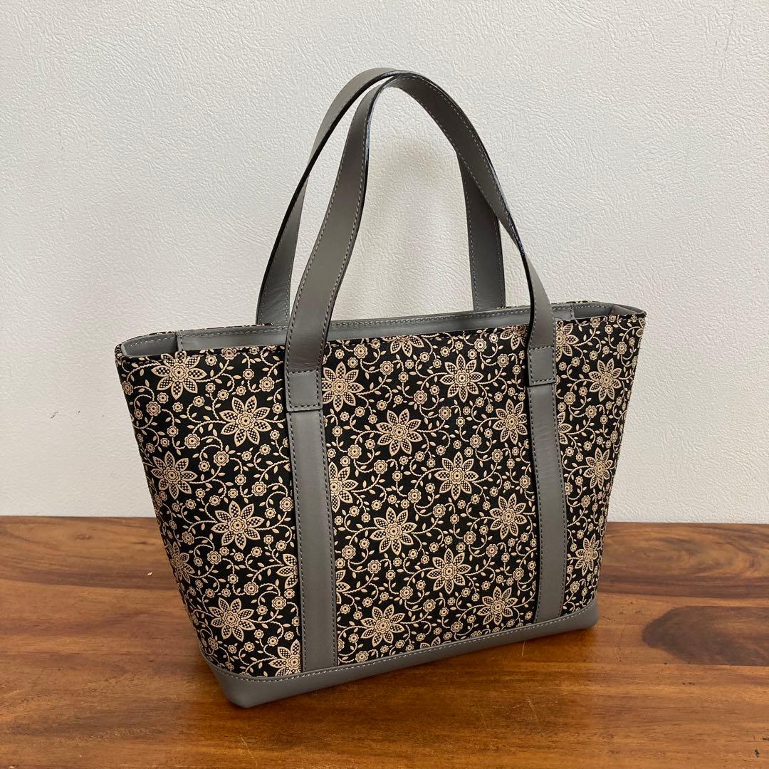 印傳屋 ハンドバッグ 花柄