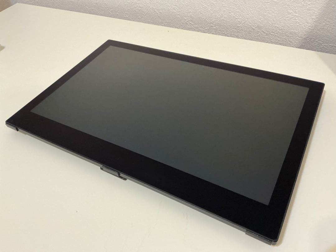 4K有機ELモバイルモニター(OLED) 13.3インチ、タッチパネル対応