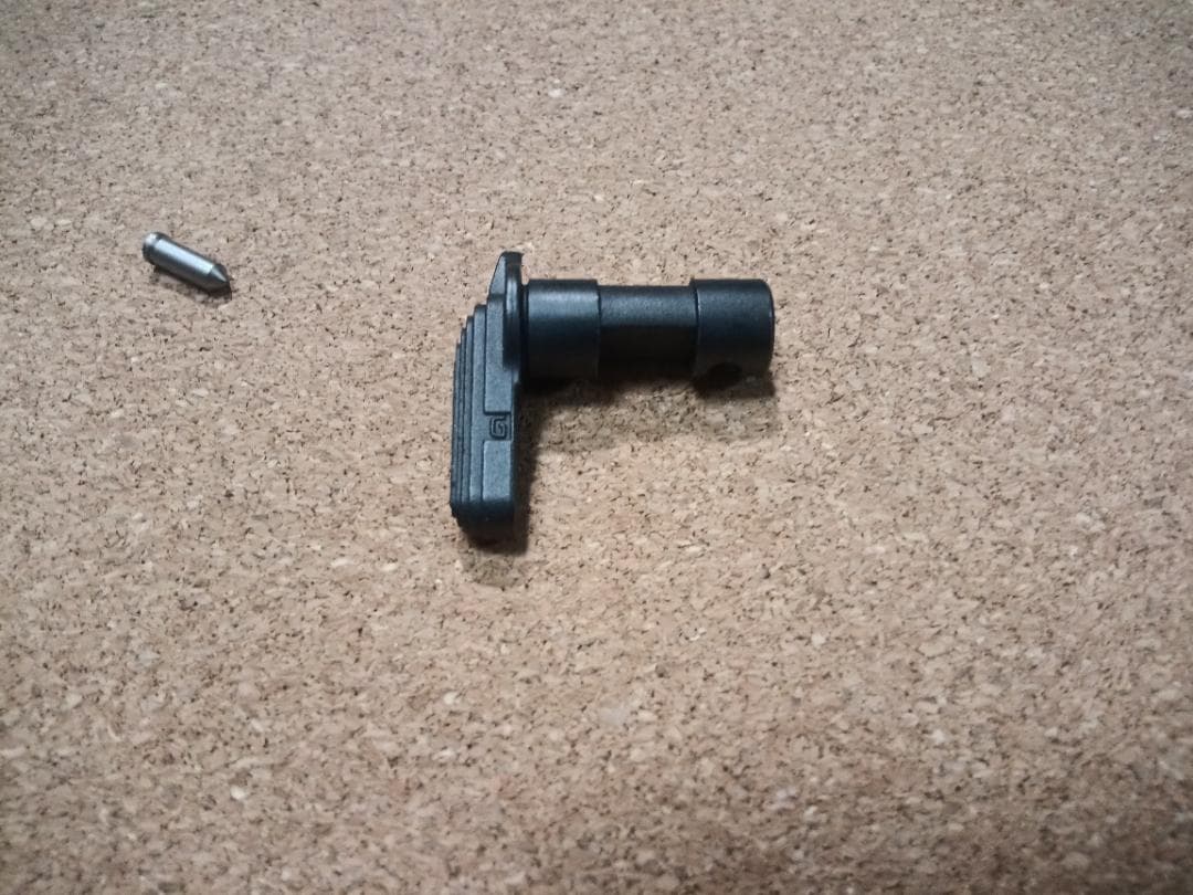 トイガン Geissele Posi-Snap Safety Selector