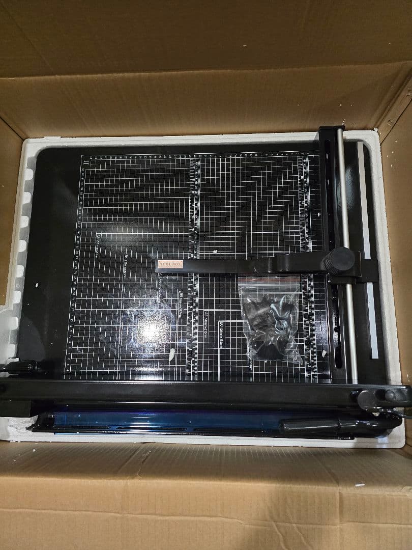 HFS A3 ブラック 裁断機 ハンドタイプ 黒 ペーパーカッター