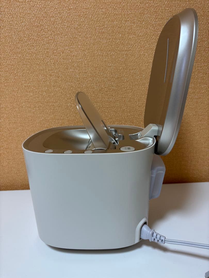 【美品】Panasonic スチーマー ナノケア EH-SA0B