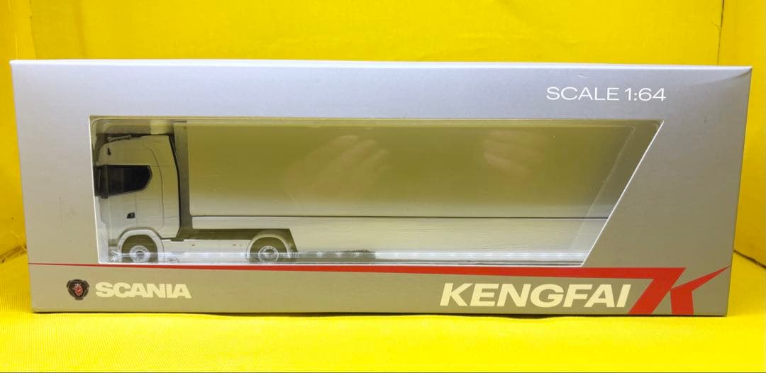 KENGFAI 1/64 スカニア S730 車両運搬トランスポーター 白　希少