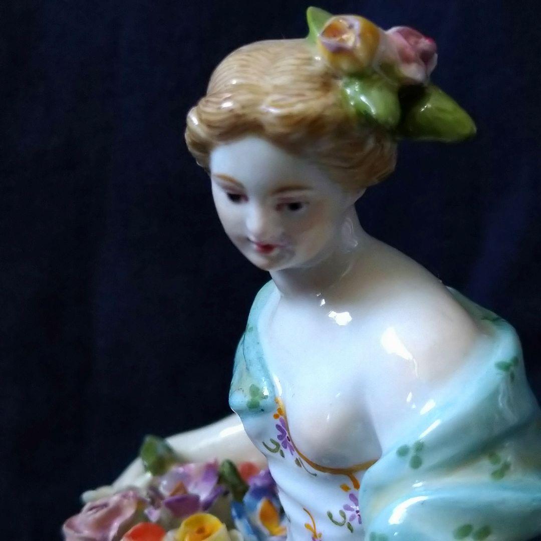✤1924年以前・マイセン(Meissen)フィギュリン✤『花かごを持つ少女』