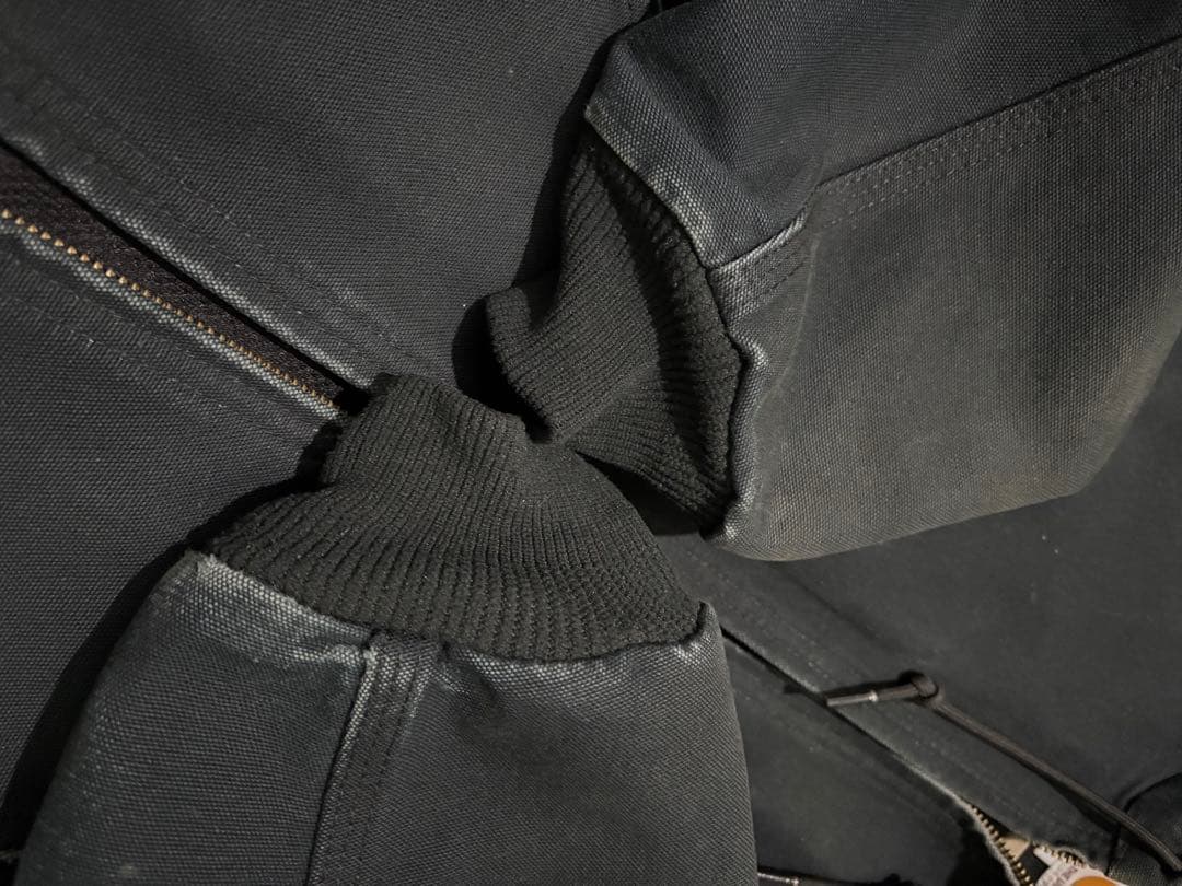 【USA製】carhartt アクティブジャケット J131 BLK