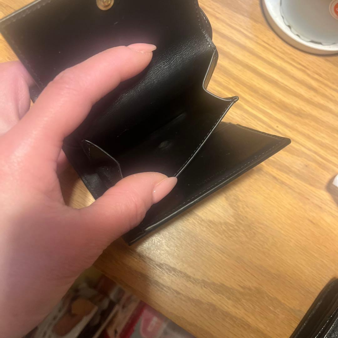 セリーヌ　トリオンフ折り財布