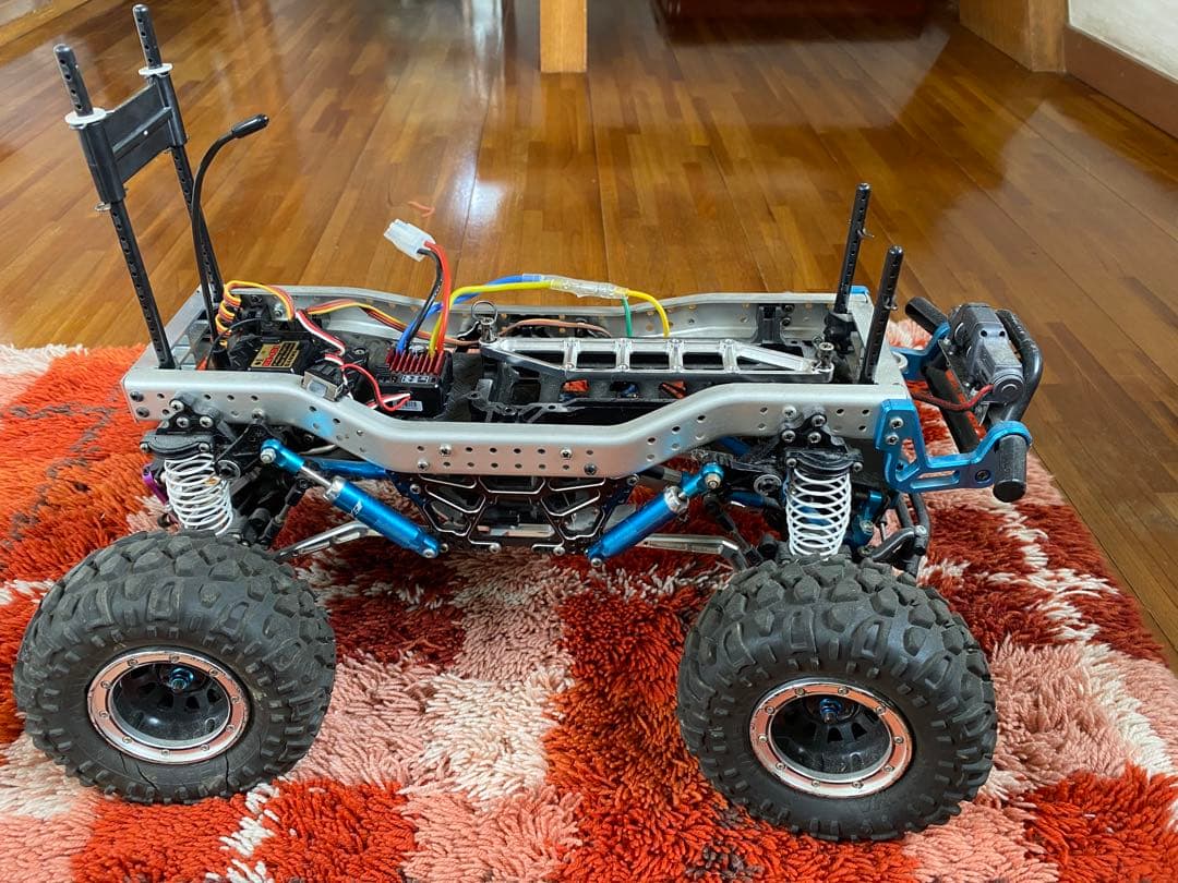 タミヤCR01 クローラー