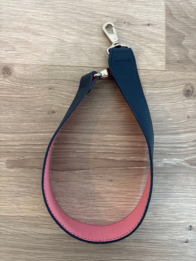 美品！Ayakoバッグ　gypsohila ジプソフィア 巾着型　ストラップつき