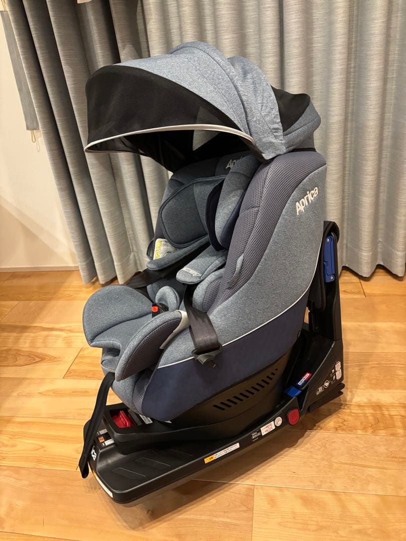 クルリラ　AD アップリカ　チャイルドシート