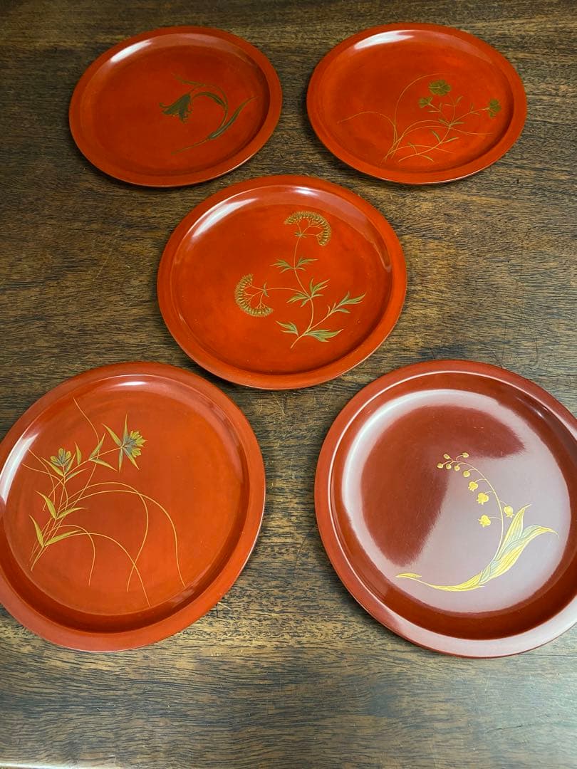 赤い漆器 5枚セット 木箱付き