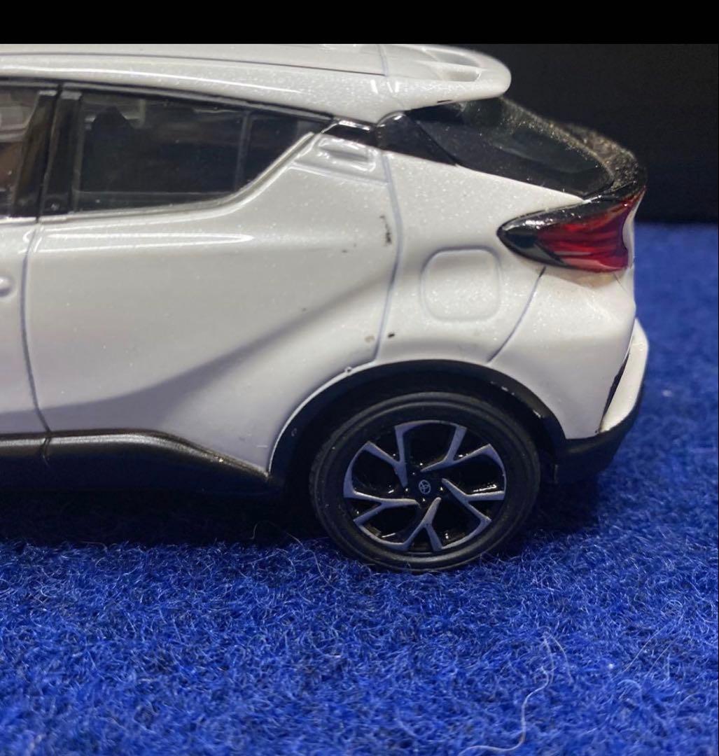 トヨタ カムリ　CHR アクア　カラーサンプルミニカー　3台セット　非売品