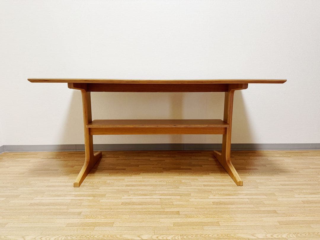 無印良品リビングでもダイニングでもつかえるテーブル　幅１３０×奥行６５×高さ６０