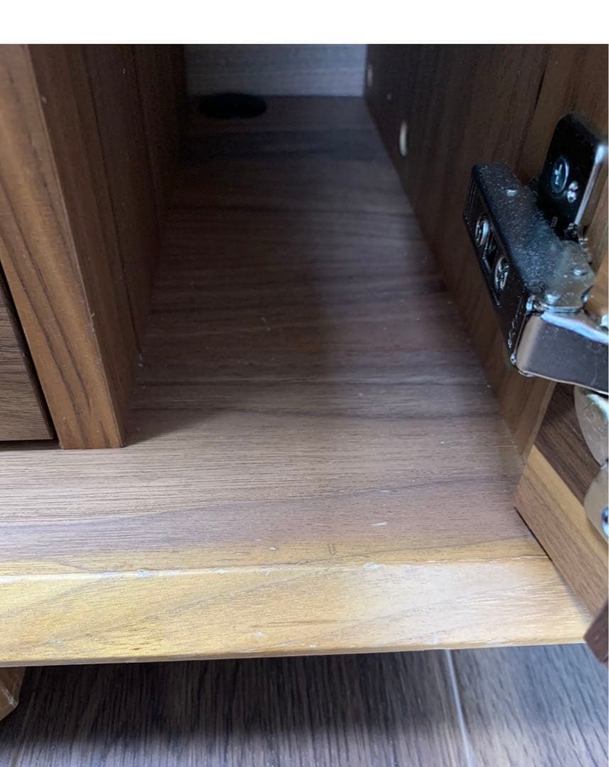 カリモク家具ソリットボードウォールナット