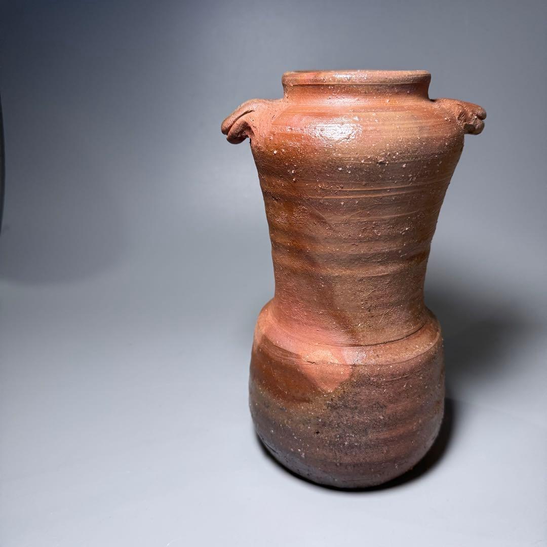 人間国宝　備前焼の巨匠　山本陶秀　「耳付花入」　本人作　共箱　高さ23.5cm