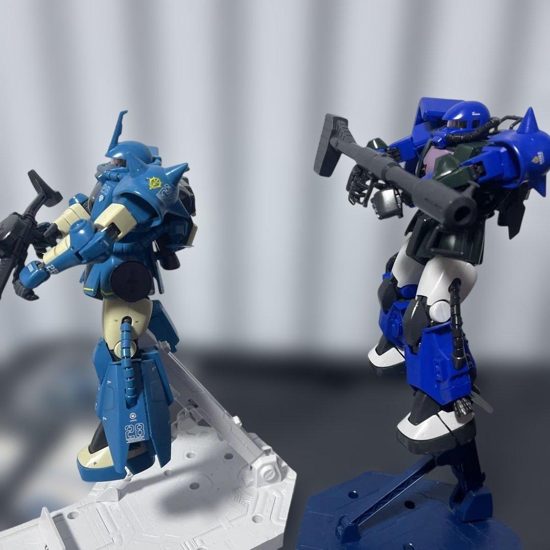 MG1/100ロバートギリアム専用ザクⅡと MGアナベルガトー専用ザクⅡの2体
