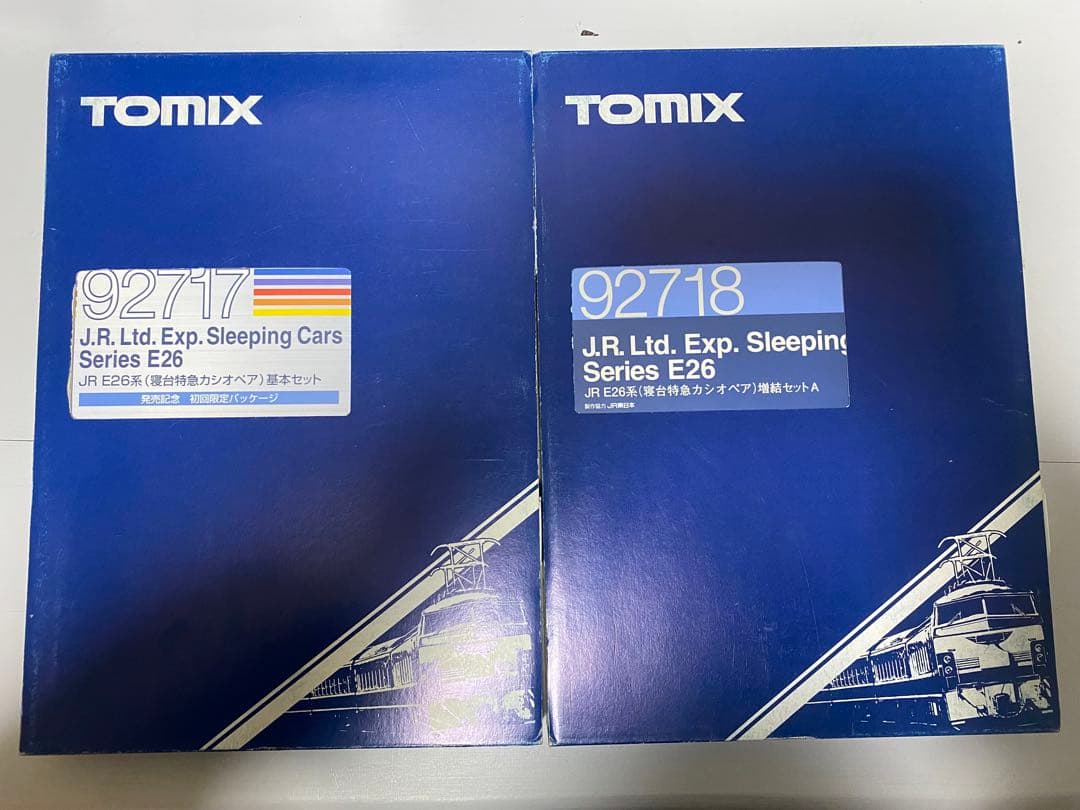 初回限定品　TOMIX E26系寝台特急客車　カシオペア92717 92718