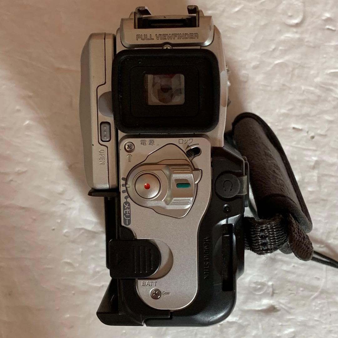 ジャンク ソニー SONY DCR-PC101 ハンディカム 壊れています