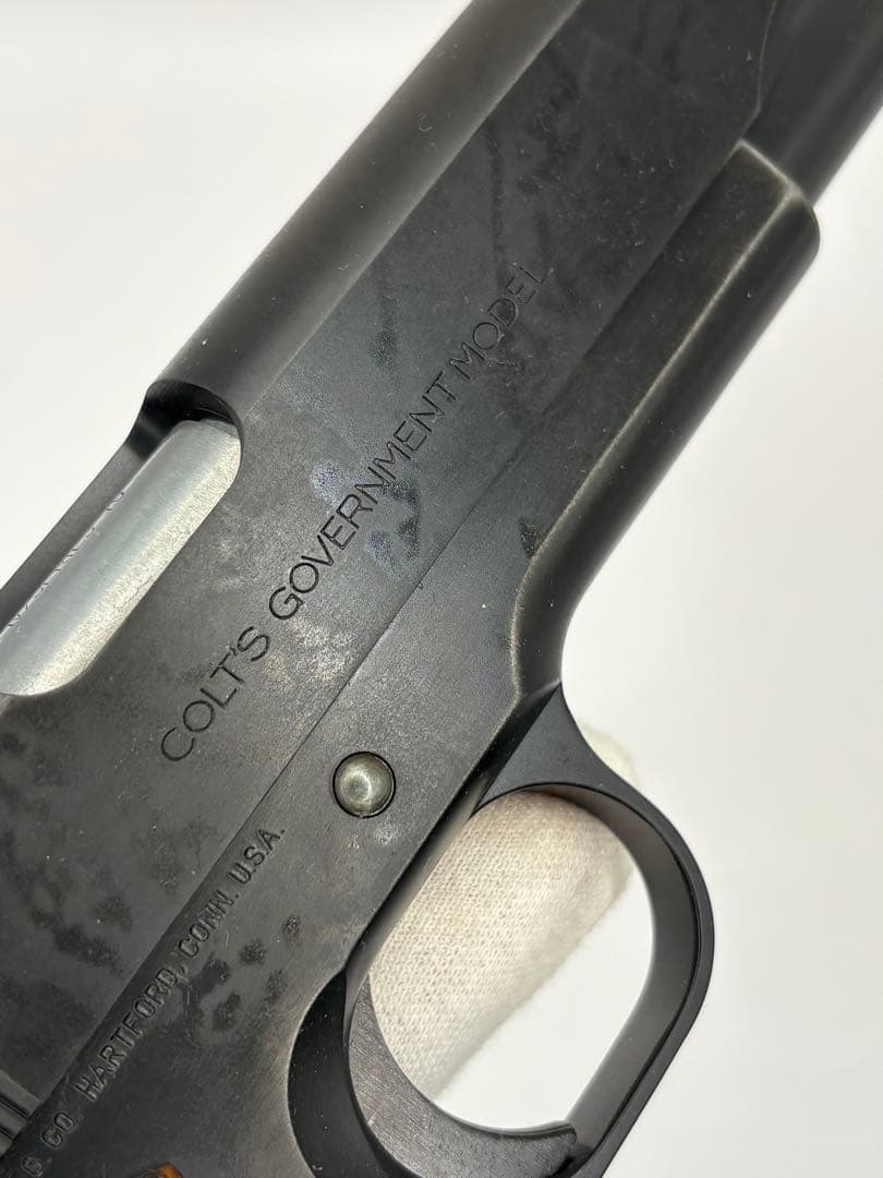 WA コルト MKIVシリーズ70 リアルスチール Ver. 木製スタンド