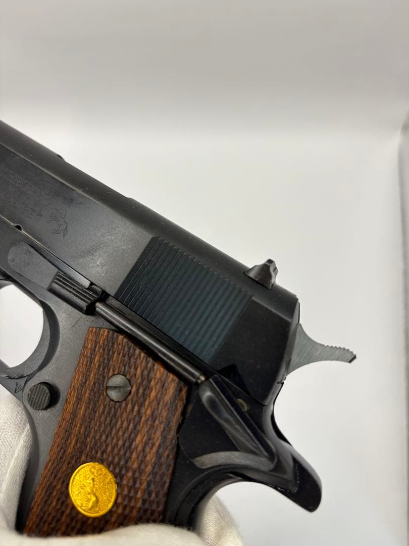 WA コルト MKIVシリーズ70 リアルスチール Ver. 木製スタンド