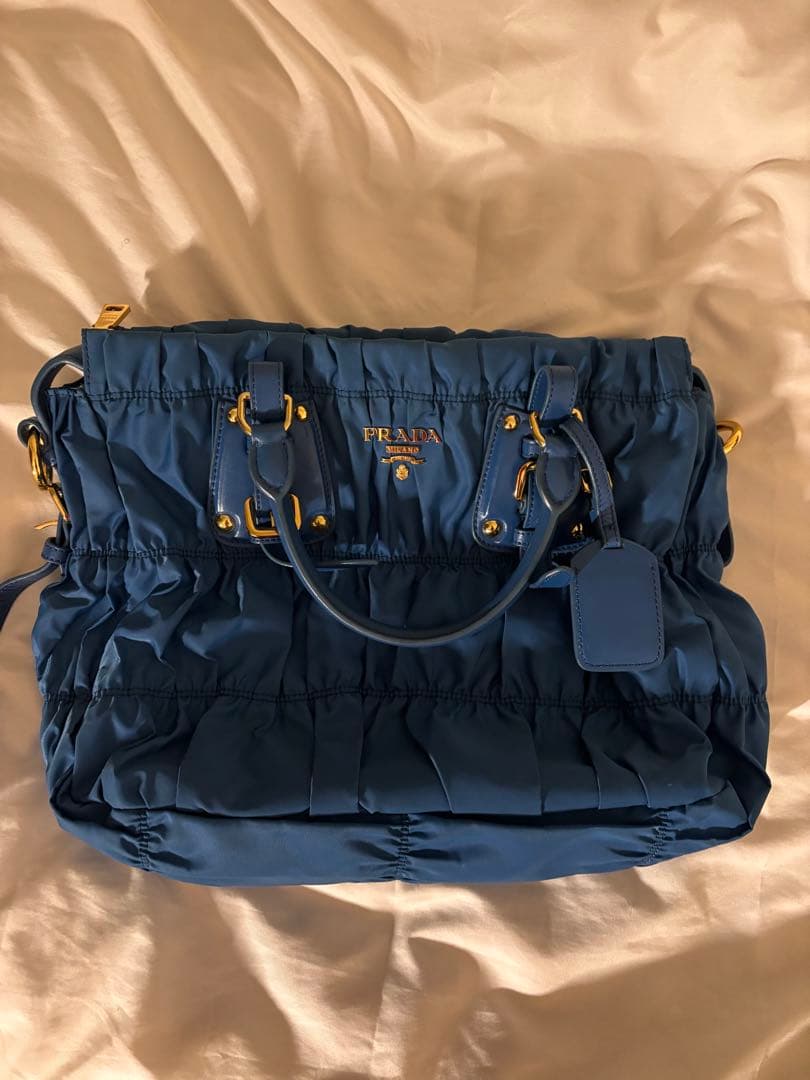 PRADA ネイビー ショルダーバッグ