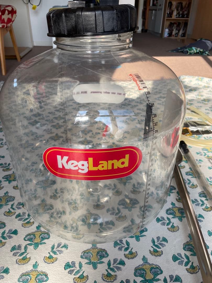 KegLand ハンドメイドビール大容量容器と付属品セット