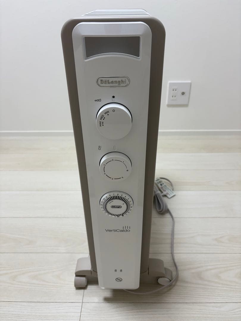De'Longhi デロンギ オイルヒーター ヴェルティカルド